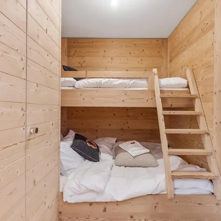 Le Montagnier By Mrs Miggins