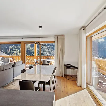 Le Montagnier By Mrs Miggins *