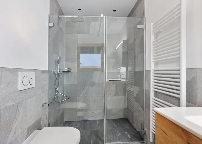 Apartment Le Montagnier By Mrs Miggins