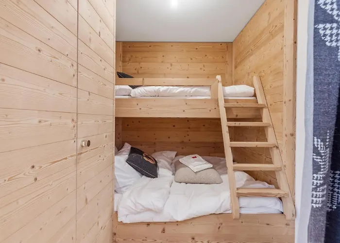 Le Montagnier By Mrs Miggins