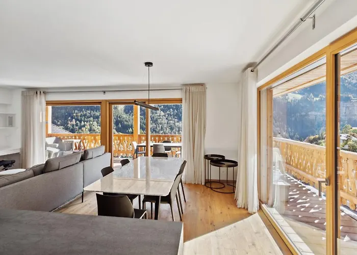 Le Montagnier By Mrs Miggins *